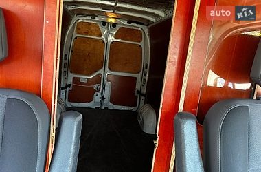 Грузовой фургон Renault Master 2017 в Львове