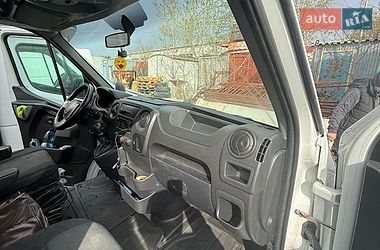 Тентованый Renault Master 2017 в Петропавловской Борщаговке