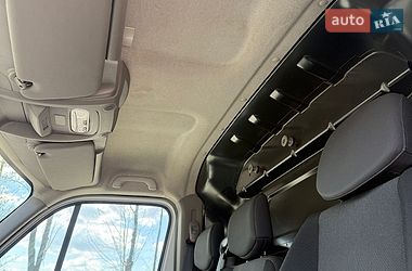 Вантажний фургон Renault Master 2020 в Тернополі