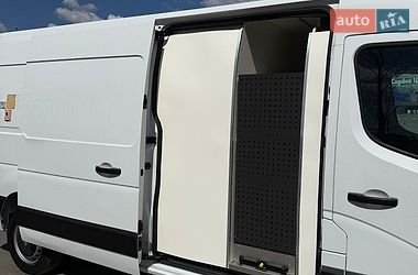 Вантажний фургон Renault Master 2020 в Тернополі