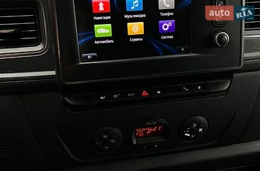 Вантажний фургон Renault Master 2019 в Тернополі