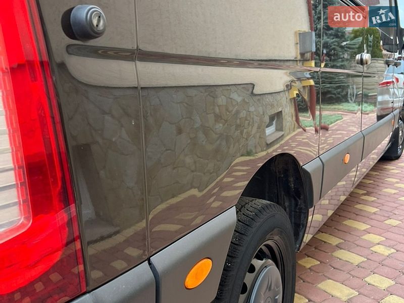 Вантажний фургон Renault Master 2019 в Тернополі