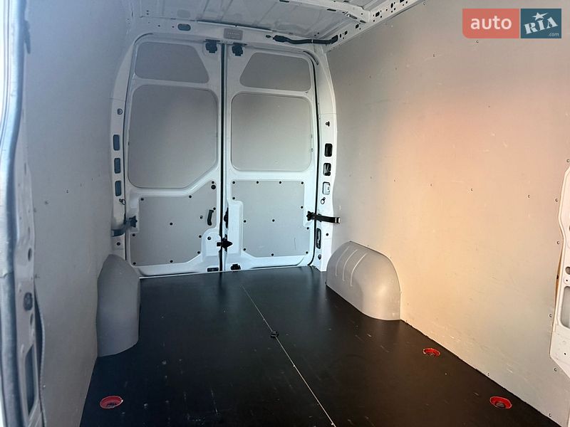 Грузовой фургон Renault Master 2020 в Дубно