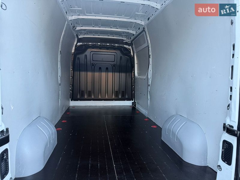 Грузовой фургон Renault Master 2020 в Дубно