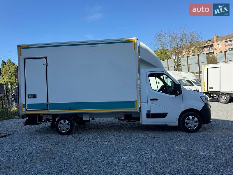 Грузовой фургон Renault Master 2022 в Ровно