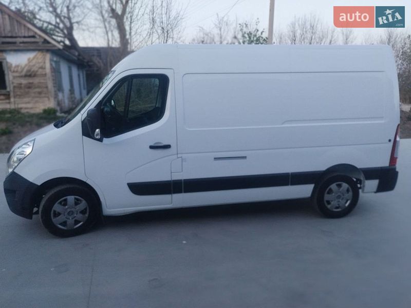 Грузовой фургон Renault Master 2018 в Дубно