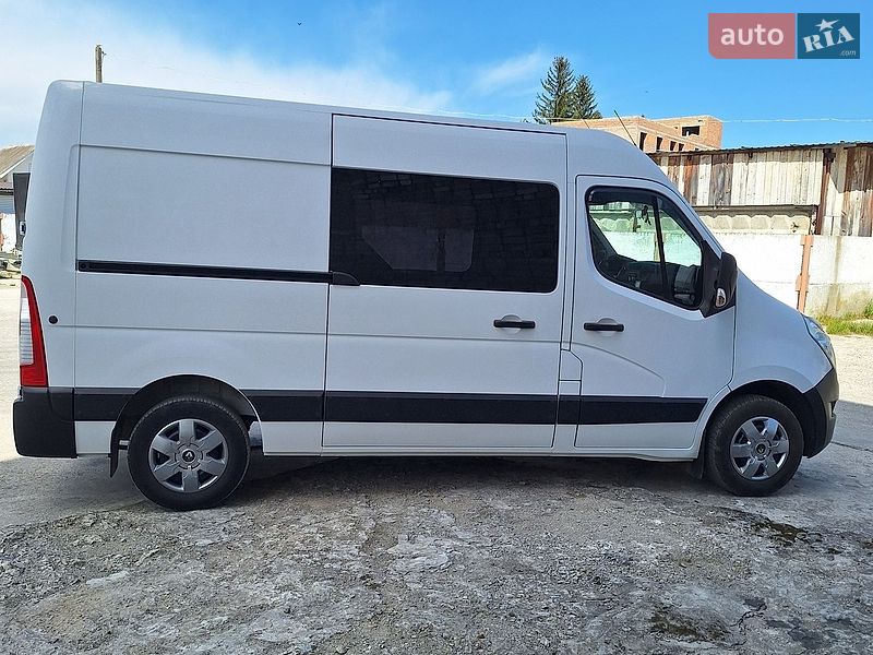 Грузовой фургон Renault Master 2018 в Львове