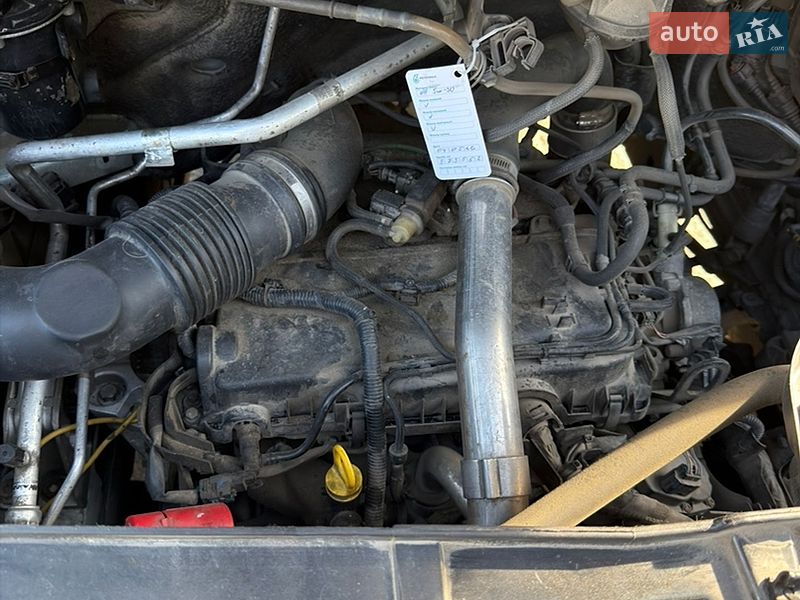 Грузовой фургон Renault Master 2016 в Львове