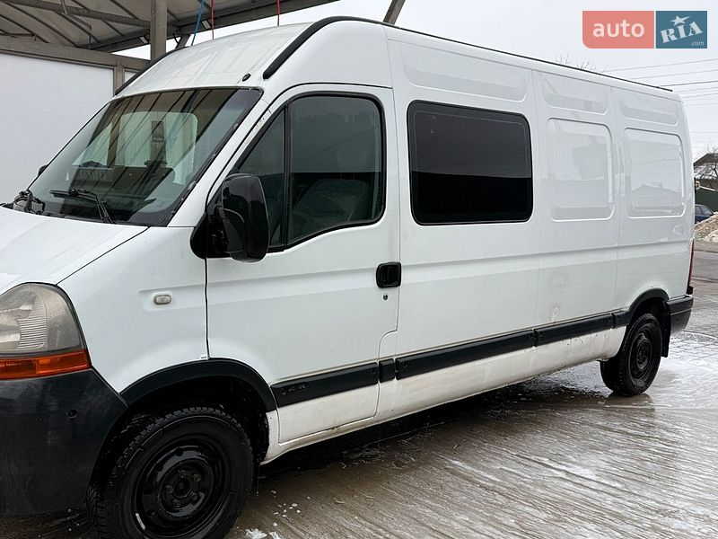 Грузопассажирский фургон Renault Master 2006 в Владимире