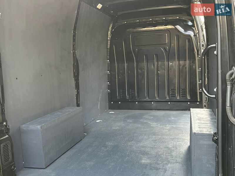 Грузовой фургон Renault Master 2021 в Виннице