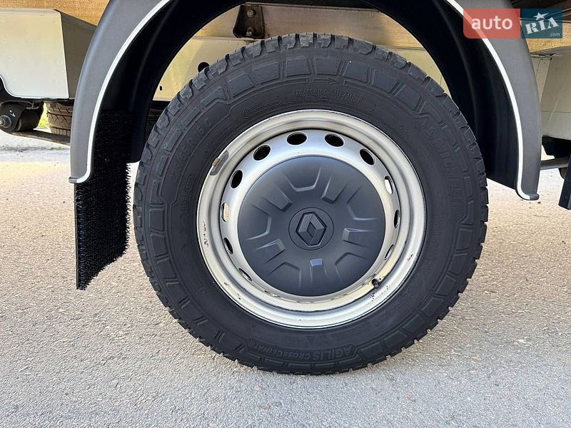 Тентованый Renault Master 2023 в Киеве