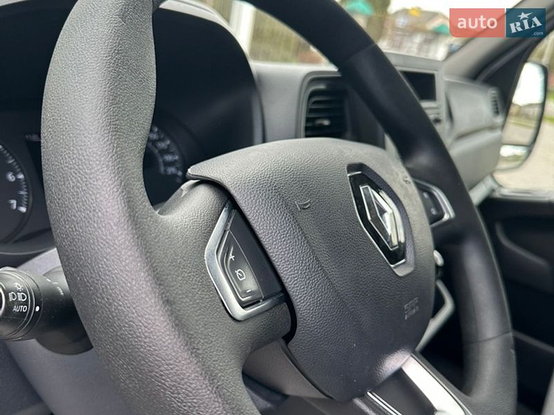 Грузовой фургон Renault Master 2021 в Дубно