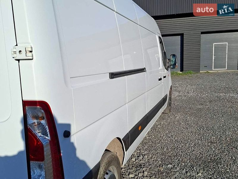 Вантажний фургон Renault Master 2019 в Шепетівці