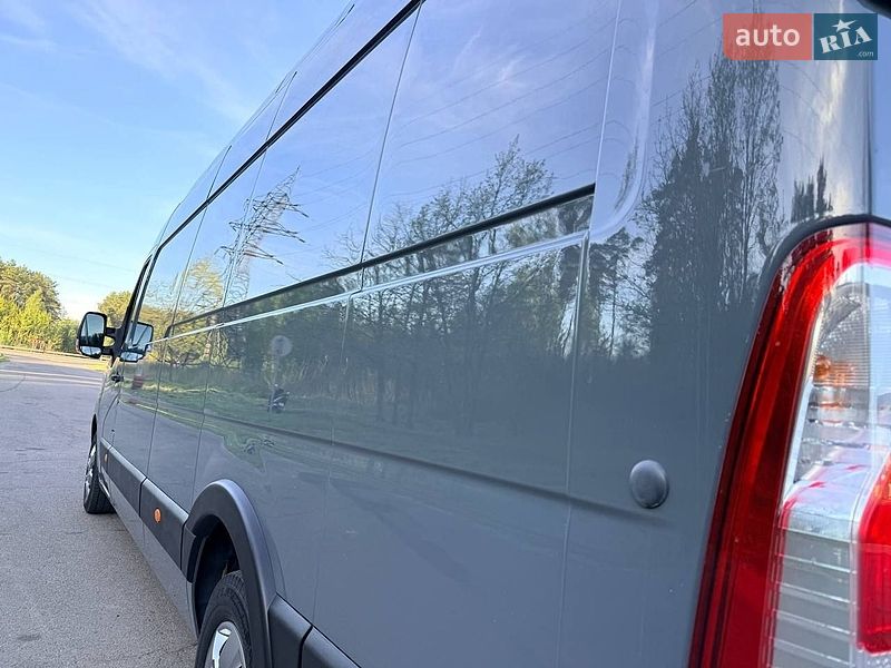 Грузовой фургон Renault Master 2022 в Киеве