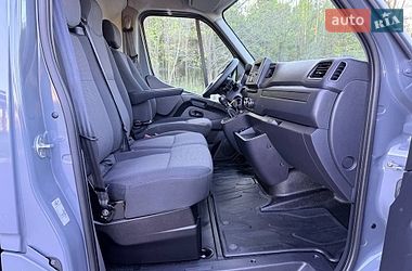 Грузовой фургон Renault Master 2022 в Киеве