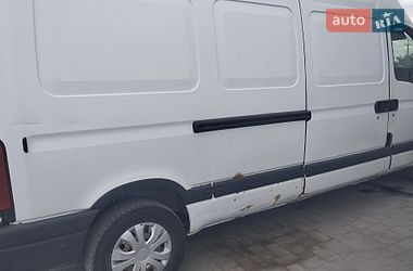 Вантажний фургон Renault Master 2006 в Луцьку