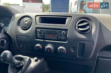 Вантажний фургон Renault Master 2016 в Ковелі