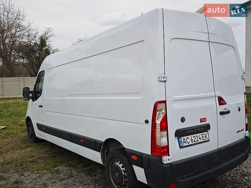 Вантажний фургон Renault Master 2018 в Луцьку
