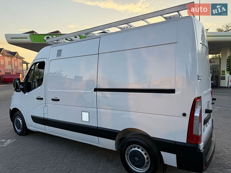 Грузовой фургон Renault Master 2018 в Дубно