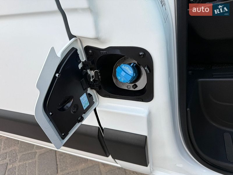 Грузовой фургон Renault Master 2018 в Дубно