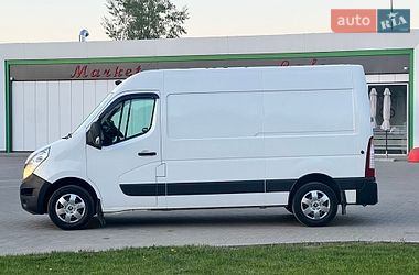 Вантажний фургон Renault Master 2015 в Житомирі