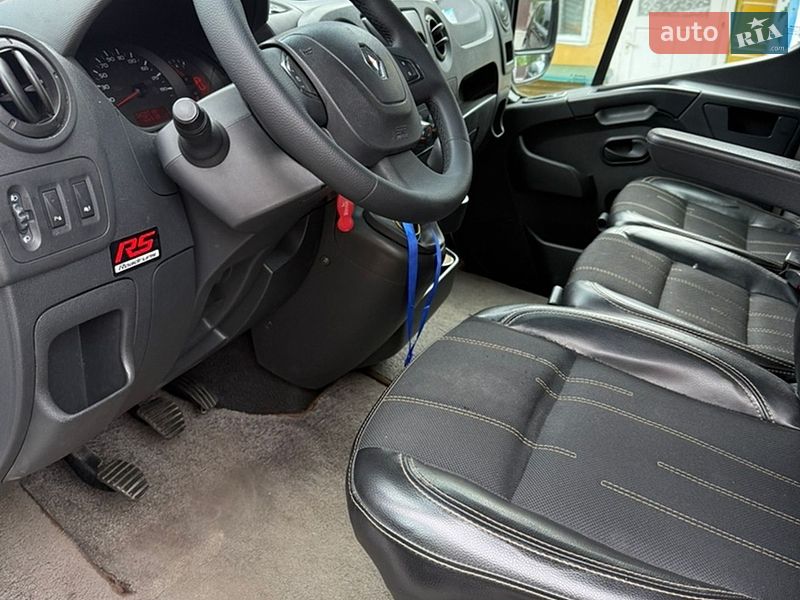 Мінівен Renault Master 2019 в Чернівцях