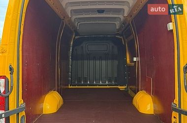 Грузовой фургон Renault Master 2018 в Дубно