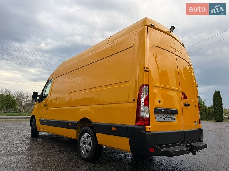 Грузовой фургон Renault Master 2018 в Дубно