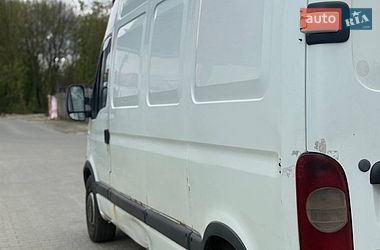 Вантажний фургон Renault Master 2006 в Луцьку