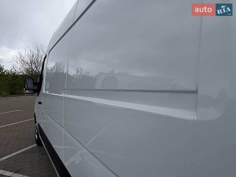 Грузовой фургон Renault Master 2021 в Дубно