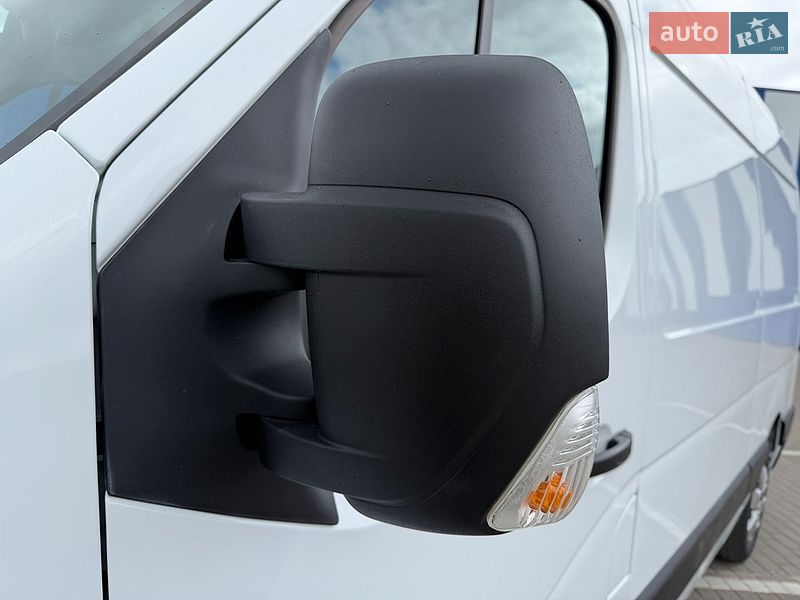 Грузовой фургон Renault Master 2021 в Дубно