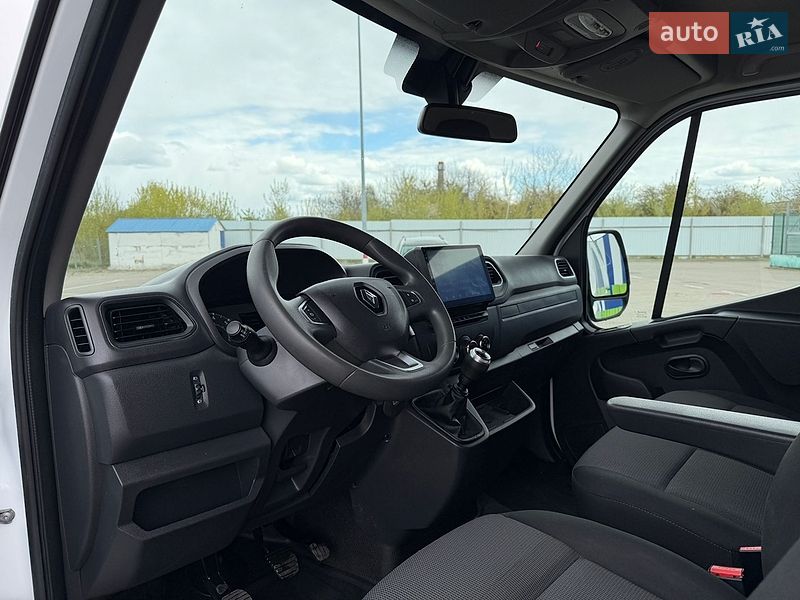 Грузовой фургон Renault Master 2021 в Дубно