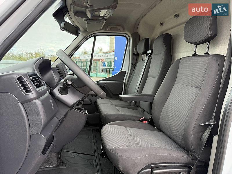 Грузовой фургон Renault Master 2021 в Дубно