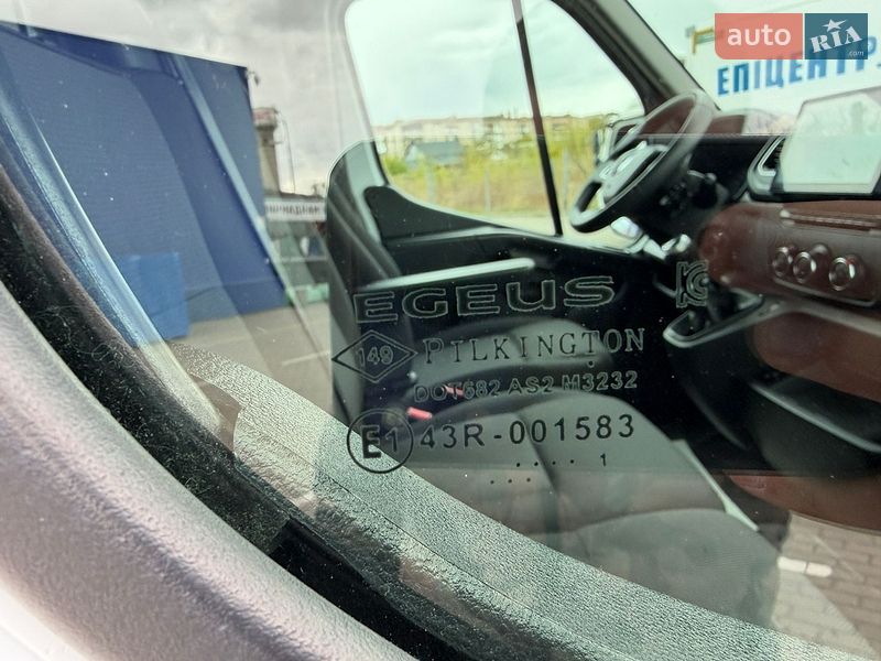Грузовой фургон Renault Master 2021 в Дубно