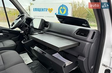 Грузовой фургон Renault Master 2021 в Дубно