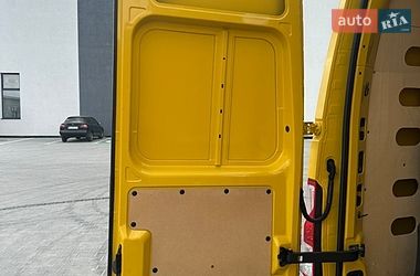 Грузовой фургон Renault Master 2020 в Львове