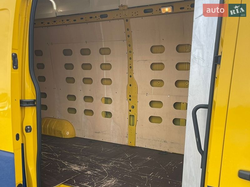 Грузовой фургон Renault Master 2020 в Львове
