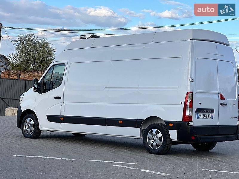 Вантажний фургон Renault Master 2021 в Дубні