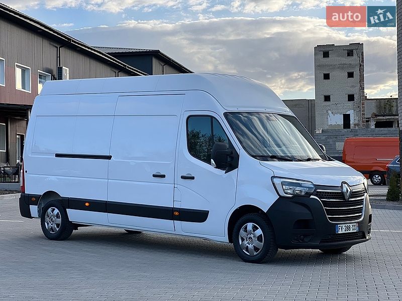 Вантажний фургон Renault Master 2021 в Дубні