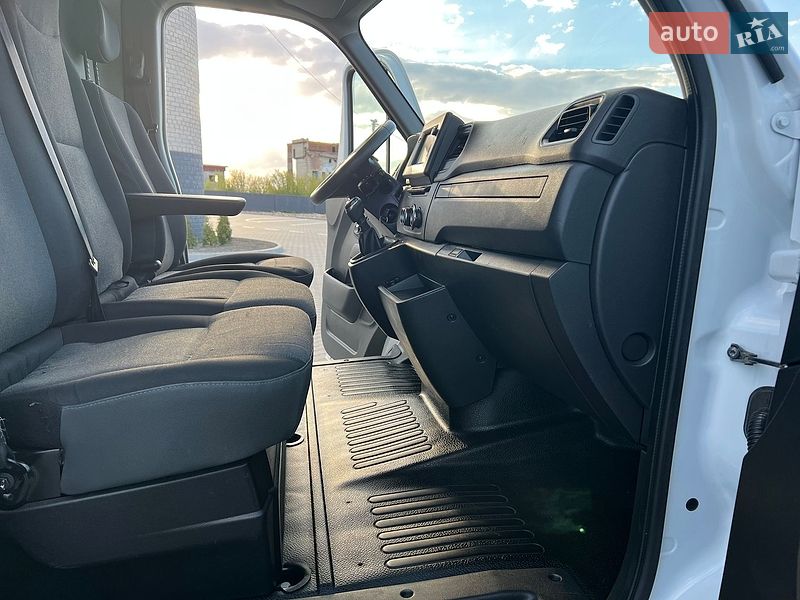 Вантажний фургон Renault Master 2021 в Дубні