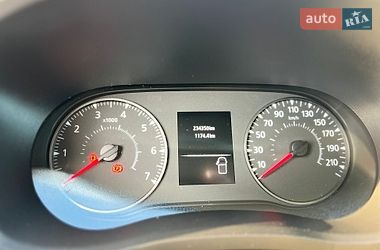 Вантажний фургон Renault Master 2021 в Дубні