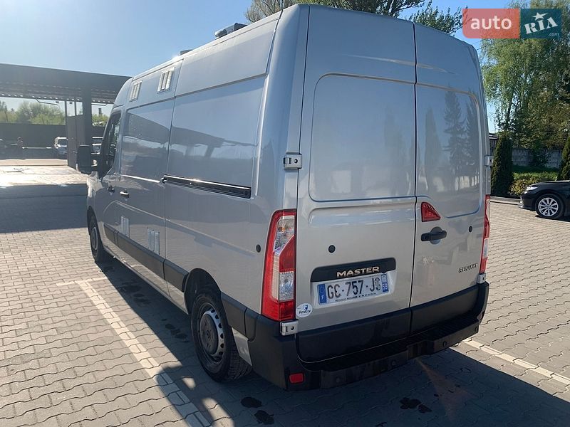 Грузовой фургон Renault Master 2021 в Тернополе