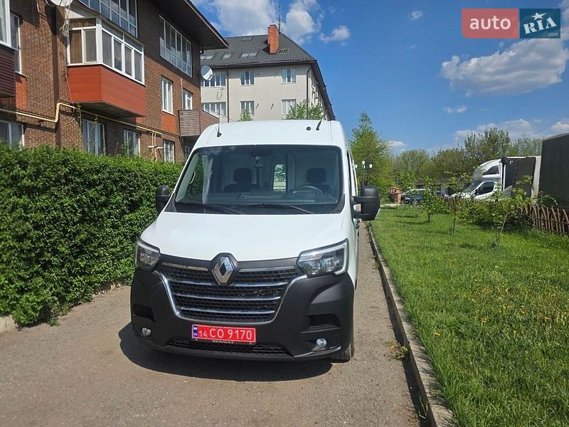 Вантажний фургон Renault Master 2022 в Харкові