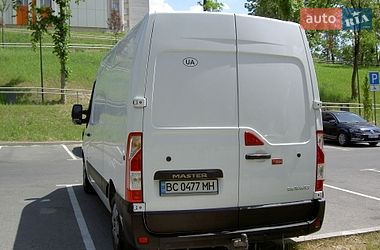Вантажний фургон Renault Master 2017 в Львові