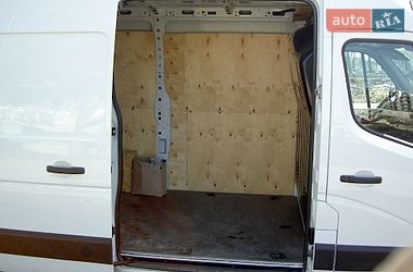 Вантажний фургон Renault Master 2017 в Львові
