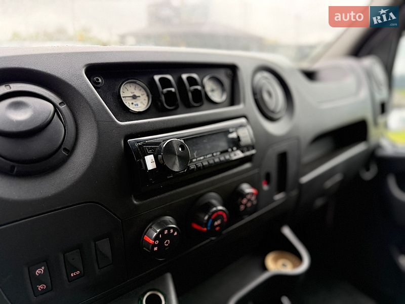 Автовоз Renault Master 2018 в Львові