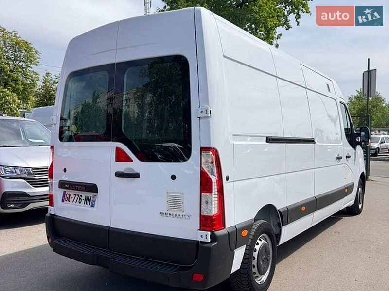 Грузовой фургон Renault Master 2022 в Киеве