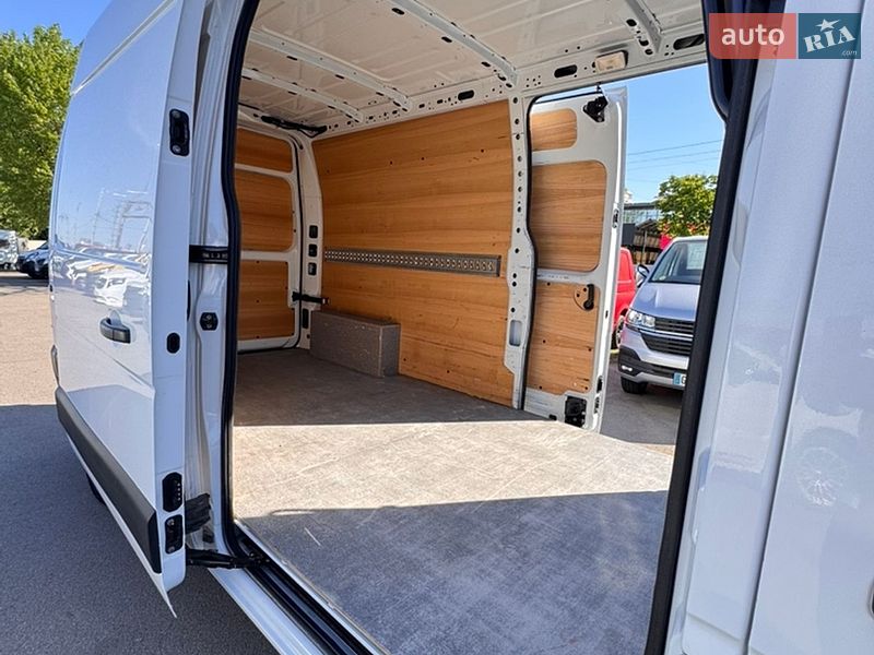 Вантажний фургон Renault Master 2023 в Києві