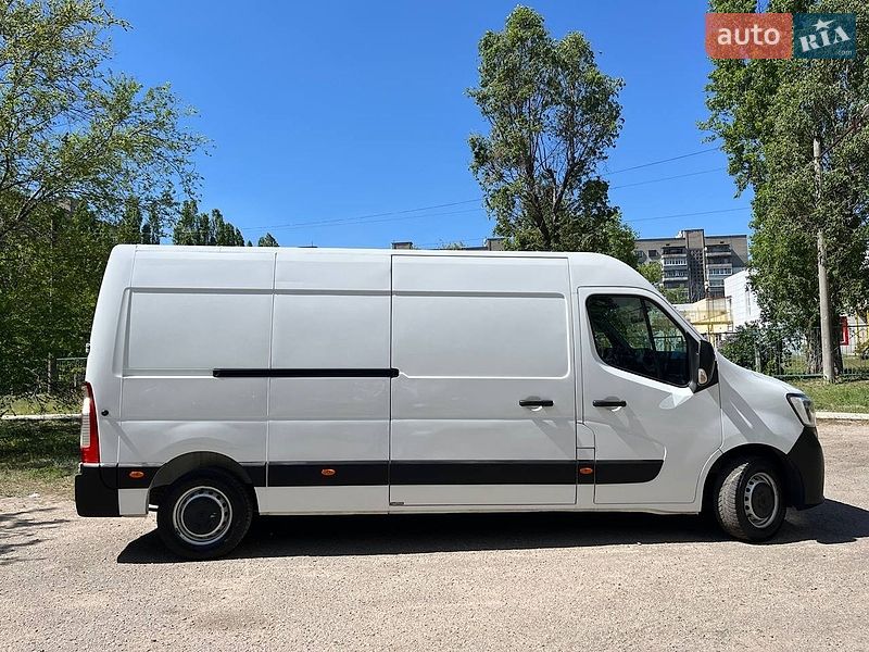 Грузовой фургон Renault Master 2020 в Каменском