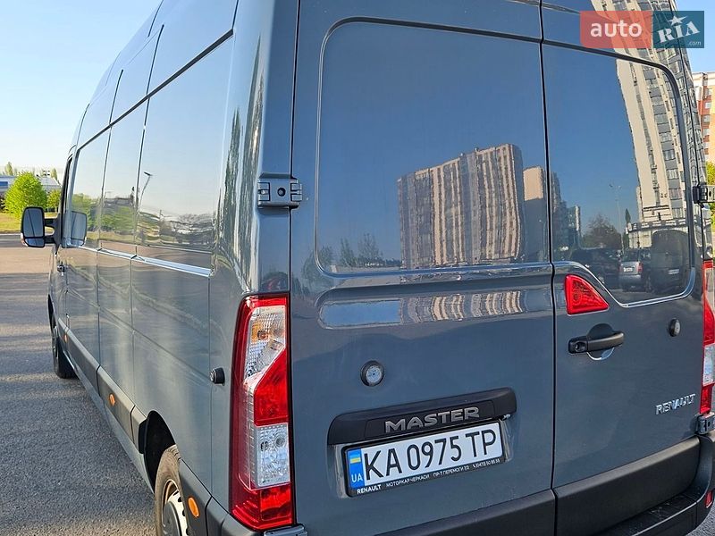 Грузовой фургон Renault Master 2024 в Черкассах